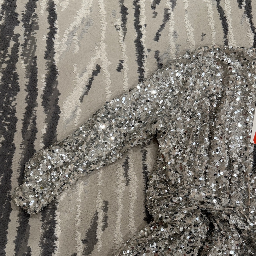 Zara Silver Sequin knotted Jumpsuit Romper - Picture 6 of 8